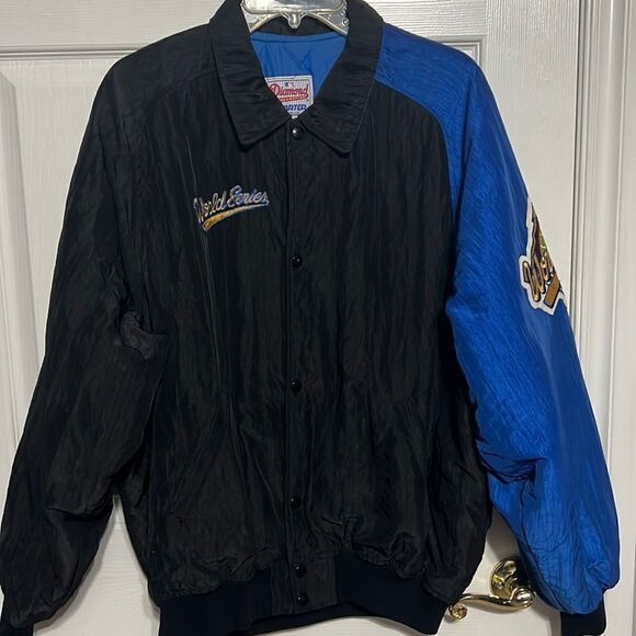 🔥 True Vintage 1996 WORLD SERIES Starter Jacket - NY Yankees - EXCELLENT - Sz L - Picture 1 of 10